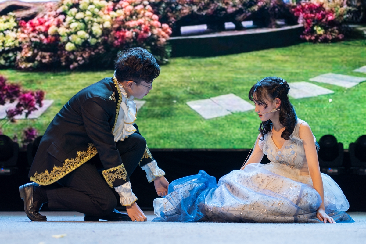 生命科学技术公司参赛作品《仙杜瑞拉》 【学通社记者 刘博文 摄】